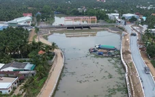 Triều cường kết hợp gió chướng, mặn trên sông Tiền tăng nhanh