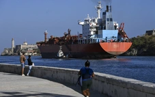 Nga chuyển hơn 700.000 thùng dầu, Brazil viện trợ nhân đạo cho Cuba