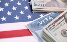 Mỹ bổ sung 12 nước vào danh sách phải đặt cọc visa đắt đỏ