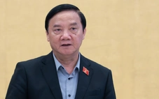 Sang tên đổi chủ mua bán xe máy có hợp đồng công chứng, Phó chủ tịch Quốc hội nói 'bỏ được thì tốt'