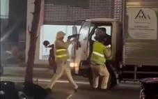 Khống chế lái xe có nồng độ cồn cố tình 'thông chốt', va chạm với xe cảnh sát giao thông