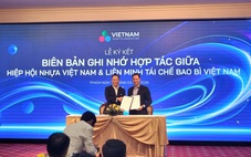 Ngành nhựa ‘tăng tốc’ xanh hóa