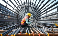 Thủ tướng giao Bộ Công an điều tra, xử nghiêm hành vi găm hàng và thổi giá vật liệu xây dựng