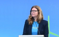 Trẻ em Việt Nam đang ngày càng phải tiếp xúc nhiều hơn với hiểm họa liên quan khí hậu, không khí