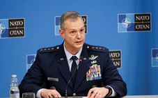 NATO rút toàn bộ cố vấn khỏi Iraq, né nguy cơ xung đột lan rộng từ Iran