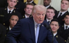 Axios: Chính quyền Tổng thống Trump bắt đầu tính đến việc đàm phán hòa bình với Iran