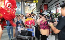 Khách ùn ứ ở sân bay giờ cao điểm, Đà Nẵng đề nghị các bộ ngành hỗ trợ tháo gỡ