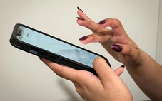 Phát minh lạ: Sơn móng biến móng tay thành 'bút cảm ứng'