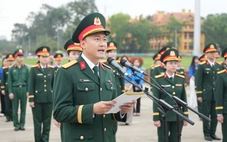 Tuổi trẻ Trung tâm Phát thanh - Truyền hình quân đội báo công dâng Bác