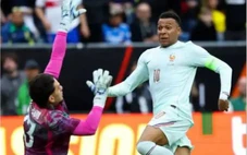 Mbappe lập công giúp 10 người tuyển Pháp đánh bại Brazil