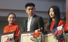 Đình Bắc được vinh danh tại chương trình Vinh quang Thể thao Việt Nam