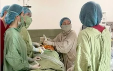 Can thiệp bào thai, cứu sống thai nhi tràn dịch màng phổi nặng