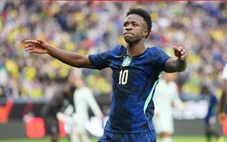 'Brazil nên kiên nhẫn với Vinicius vì cậu ấy sẽ giúp họ vô địch World Cup'