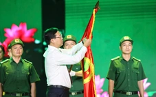 Thanh niên xung phong TP.HCM đón nhận Huân chương Lao động hạng nhất