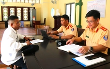 Xử phạt TikToker phóng mô tô nước trên bãi tắm công cộng ở Nha Trang