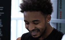 Phía sau ánh hào quang của cầu thủ Xuân Son là gì?