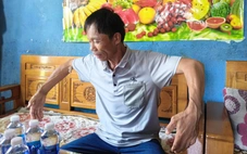 Người đàn ông kể lại giây phút lao xuống biển cứu hai đứa trẻ