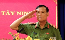 Tiếp xúc cử tri Tây Ninh, Thượng tướng Lê Tấn Tới nhắc nhở bà con cảnh giác lừa đảo qua mạng