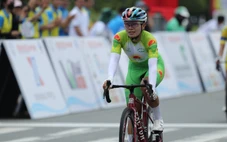 Cuarơ Indonesia vượt Nguyễn Thị Thật, thắng chặng 1 Giải Biwase Tour of Vietnam