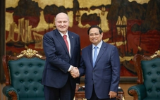 Thủ tướng: Tăng cường hợp tác với Nga về sử dụng năng lượng hạt nhân vì mục đích hòa bình