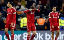 Liverpool lập kỷ lục không vui