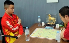 Thần đồng cờ tướng 13 tuổi của Việt Nam đánh bại cao thủ hạng 22 Trung Quốc