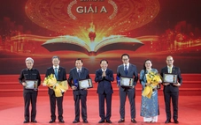 'Lịch sử Việt Nam bằng hình' đoạt giải A Giải thưởng Sách quốc gia
