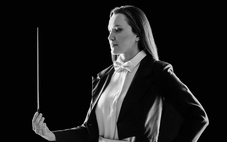 Nhạc trưởng Hungary chỉ huy Dàn nhạc Trẻ mừng 70 năm thành lập Nhạc viện TP.HCM