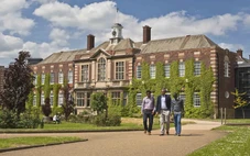 Giáo dục TNE của Vương Quốc Anh tăng trưởng 20% mỗi năm tại Việt Nam