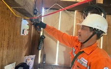 Điện quốc gia đã về thôn 'người Đà Nẵng, đất Quảng Ngãi' rất đặc biệt