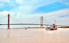 Mực nước trên sông Tiền cao hơn trung bình nhiều năm làm giảm xâm nhập mặn