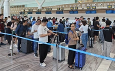 Hãng bay vẫn tăng chuyến dịp lễ 30-4, dù chi phí nhiên liệu tăng mạnh