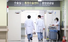 Thai phụ bị 16 bệnh viện từ chối cấp cứu, ngành y tế Hàn Quốc báo động