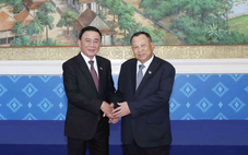 Việt Nam và Campuchia củng cố vững chắc tin cậy chính trị
