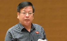 Không cho ủy quyền ký giấy chứng tử, chủ tịch xã đi họp cả tháng, người dân làm thế nào?