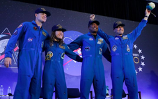 Những chia sẻ đầu tiên của phi hành đoàn Artemis II sau khi trở về Trái đất