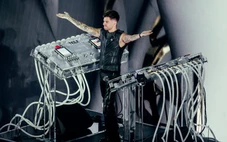 Tiếc ở Coachella 2026: Show diễn triệu đô của Anyma bị hủy vào phút chót vì gió lớn