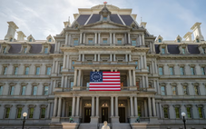 Ông Trump muốn sơn mới tòa nhà 138 năm tuổi của Mỹ, chuyên gia phản đối