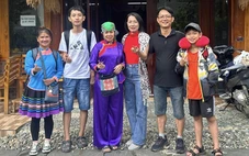 Những người phụ nữ nương nhau giữa ngàn mây