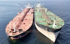 Malaysia bắt 2 tàu chở dầu ngoài khơi Penang, giữ các thuyền viên 5 nước