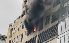 Cháy ở tòa nhà 24 tầng tại Hà Nội, 3 người thoát nạn