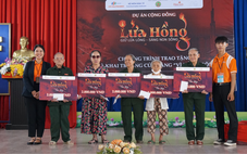 Sinh viên gây quỹ tặng bảo hiểm y tế, cửa hàng '0 đồng' cho cựu Thanh niên xung phong TP.HCM