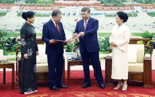 Tổng Bí thư, Chủ tịch nước Trung Quốc mời trà Tổng Bí thư, Chủ tịch nước Tô Lâm