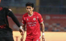 Văn Hậu, Việt Anh bị treo giò