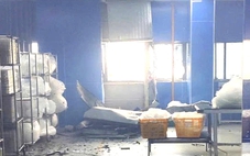 Nổ máy điều hòa khi đang sửa chữa, 2 người bị thương