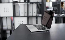 Mỹ bỏ tù 2 người tiếp tay đưa nhân viên IT Triều Tiên vào bảng lương doanh nghiệp Mỹ