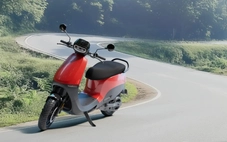 Xe máy điện đi xa như ô tô, chạy tới 320km/sạc, giá rẻ hơn Honda Lead