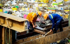 TP.HCM: Lao động trung niên ‘lép vế’ khi doanh nghiệp chuộng người trẻ