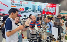 Trải nghiệm máy pha cà phê tiền tỉ, tặng... hóa đơn điện tử  tại Cafe Show và Tea Show