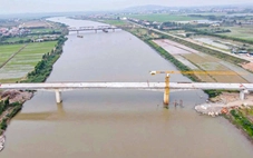 Thúc bàn giao mặt bằng dự án cầu đường sắt Cẩm Lý trước 15-5